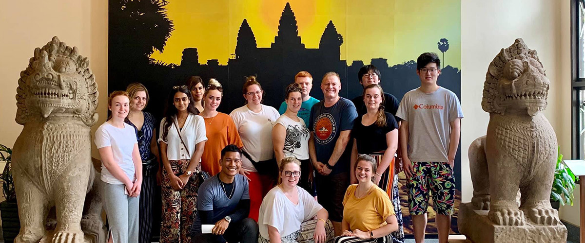 Group Tour with Angkor National Museum