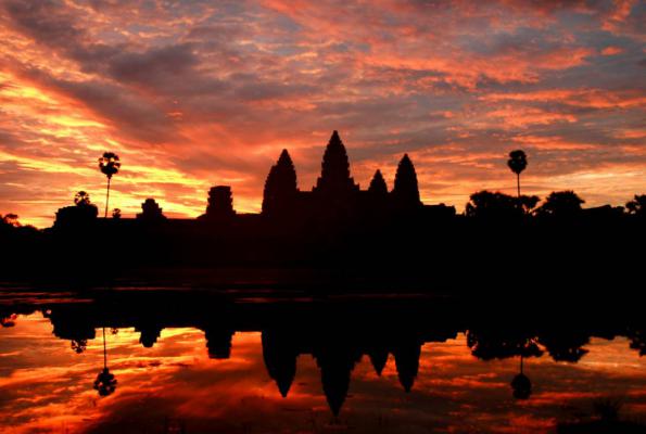 ADVENTURE TOUR & ANGKOR SUNRISE