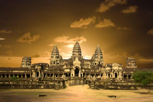 ANGKOR TOUR & FLOATING VILLAGES