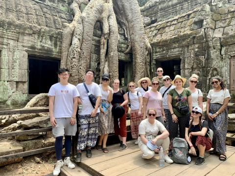 ANGKOR EXPLORE TOUR WITH SUNSET
